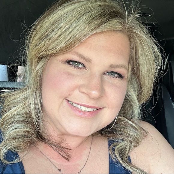 Meet your Posher, Morgan - Picture 1 of 1